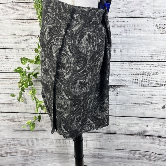 Talbots Skirt size 10 Petite Black Gray Wool Paisley Wrap Straight Knee Boho - Picture 9 of 11